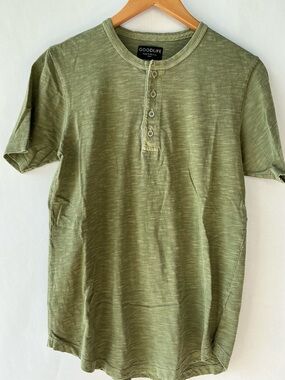 Goodlife Men's Olive Short Sleeve Henley